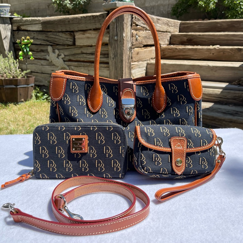 Vintage Signature 3 piece Canvas Small Satchel & accessories